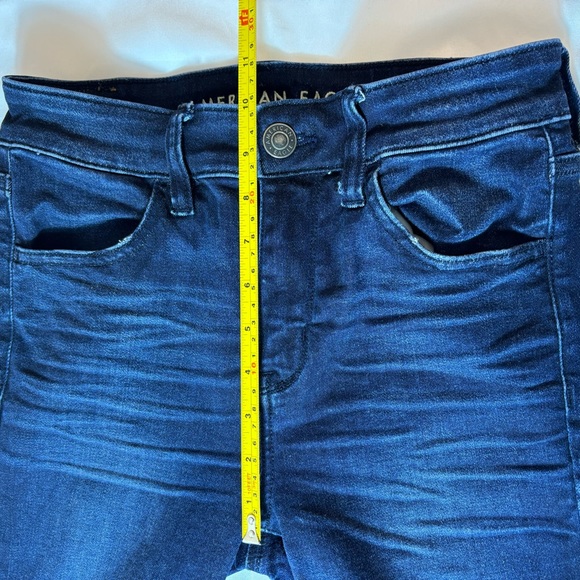 American Eagle AE Jeans Hi-Rise Jeggings Distressed Knees Blue Jeans Size 4S - Picture 10 of 14